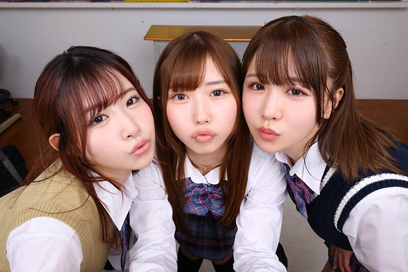 【VR動画】urvrsp00492a｜沙月恵奈・逢沢みゆ・柏木こなつ｜学園祭の出し物はドキドキ告白体験！クラスの可愛い美少女J系トリオから三者三様の告白をされ身体も心も全て完堕ちさせられる！