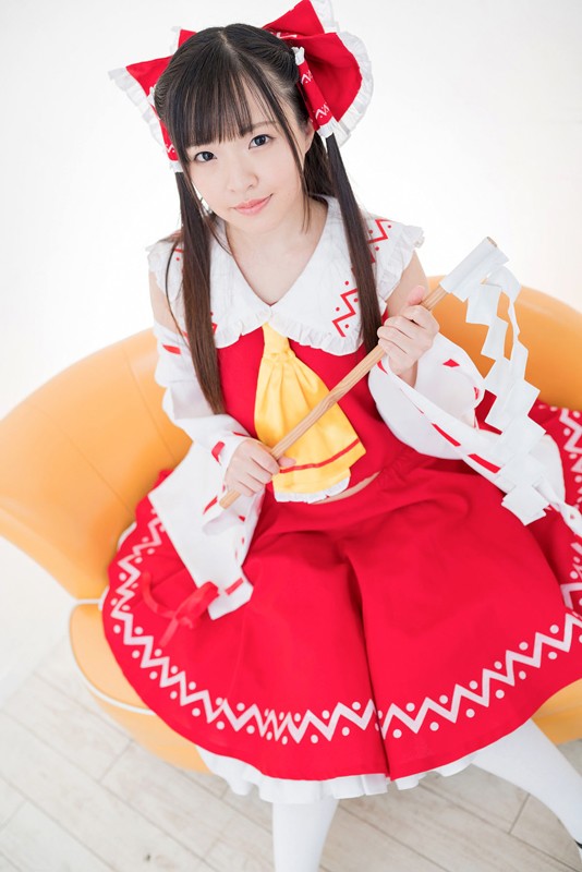 【VR動画】h_1155crvr00116｜宮沢ゆかり｜【VR】宮沢ゆかり うたた寝カノジョにこっそりいたずら…その後とってもらぶらぶなセックスしちゃった コスプレVer.