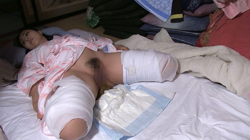 【VR動画】h_157vrxs00095｜愛菜友華・AMO・石原あきこ｜異常性愛スカトロドラマ 背徳の母娘糞